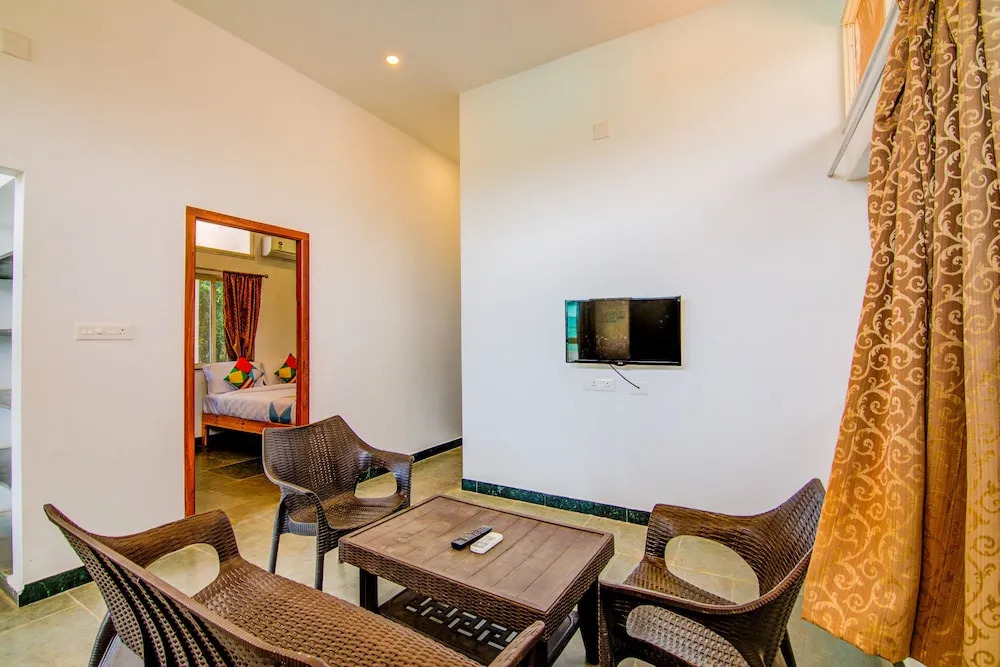 OYO 23039 Home Forest View 1BHK Near Auroville