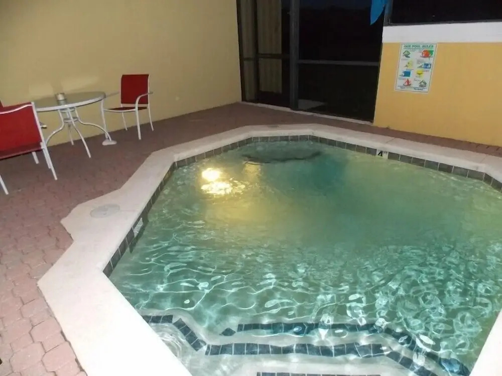 Encantada Resort by Home 2U