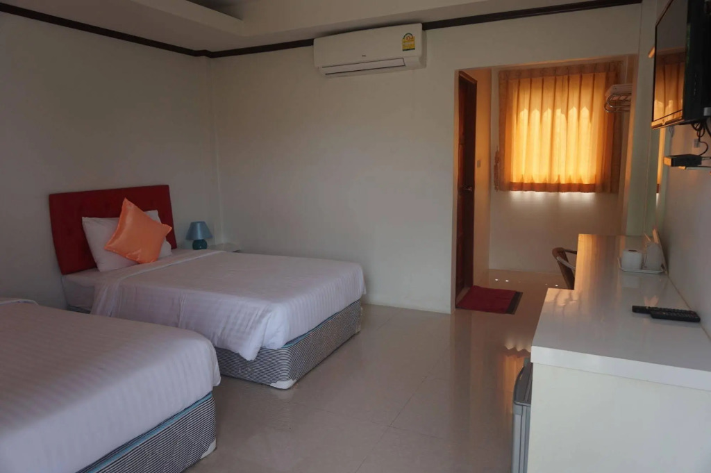 Boonaree Resort