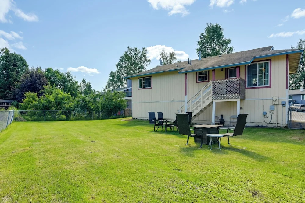 Anchorage Group Getaway! Close to Chugach Trails