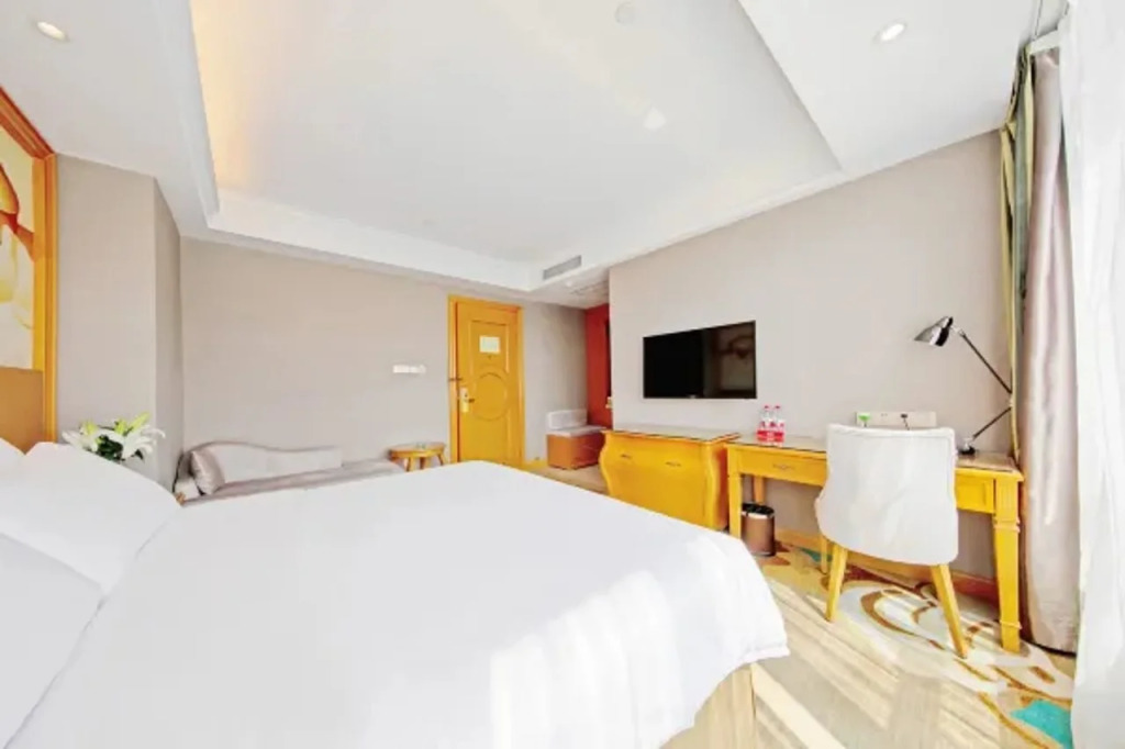 Vienna Hotel (Zhongshan Ancient Town Haizhou)
