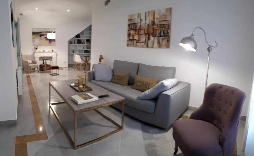 REGINA apartment
