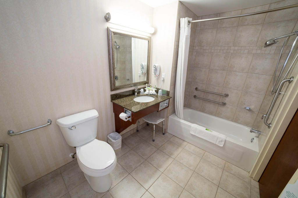 Holiday Inn Express & Suites Drayton Valley by IHG