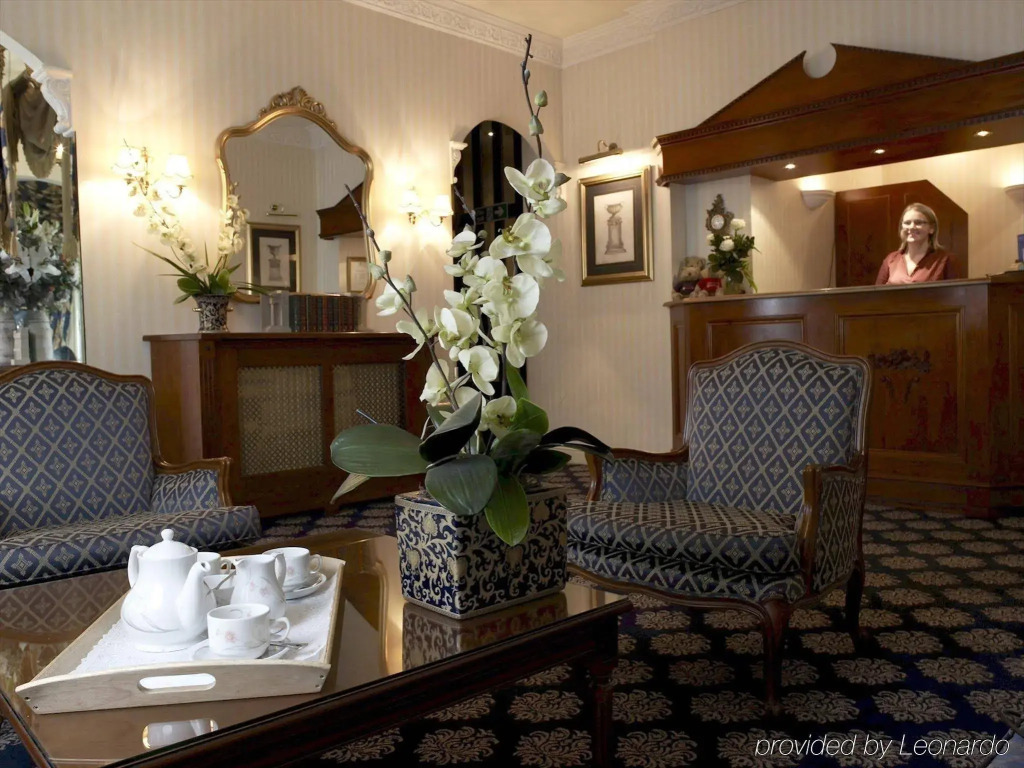 London Lodge Hotel