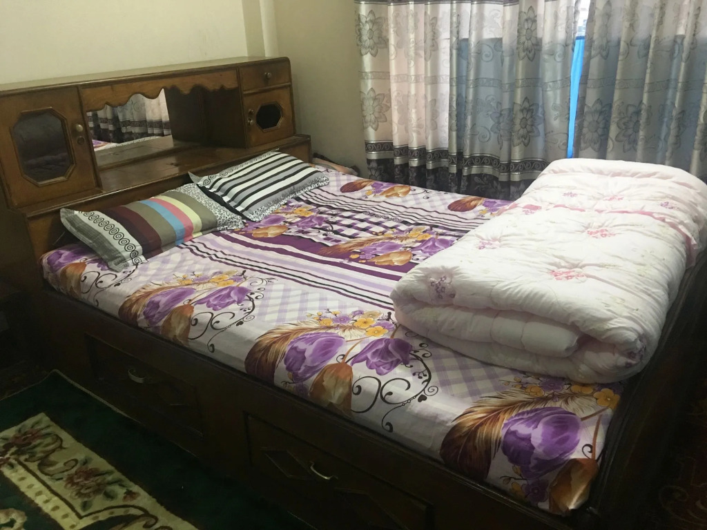 Saras Backpackers Hotel