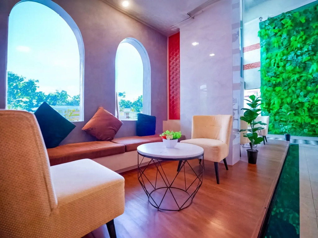 Phoenix Hotel Karon Beach