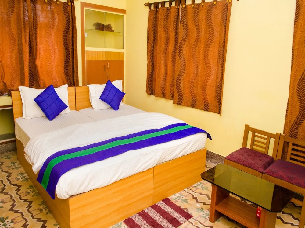 Debs Guest house
