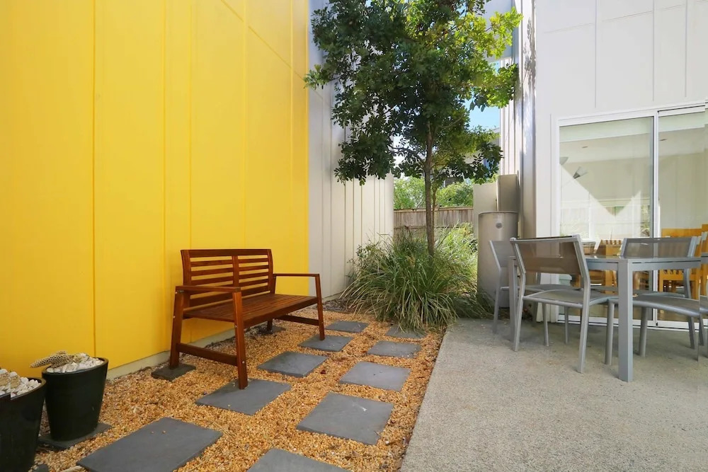 Pandanus Pocket #10 Beach Getaway