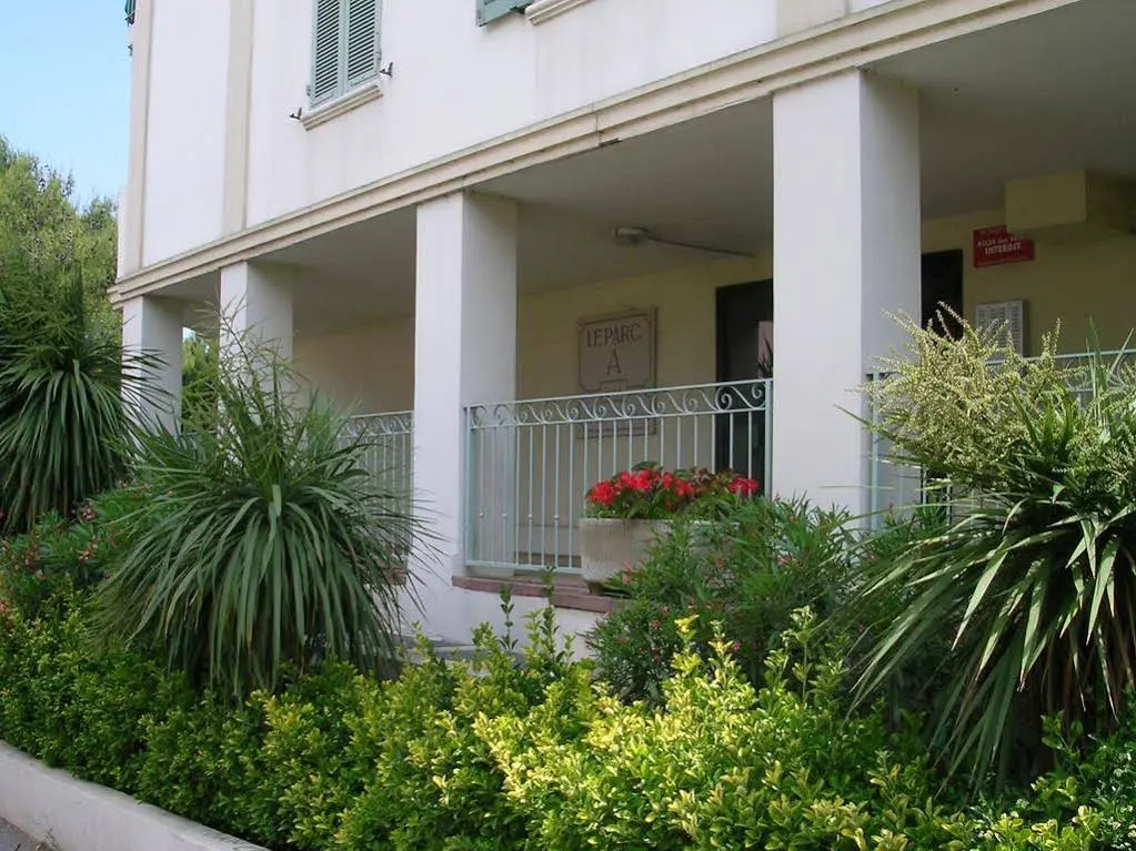 Apartment Ste Croix le Parc