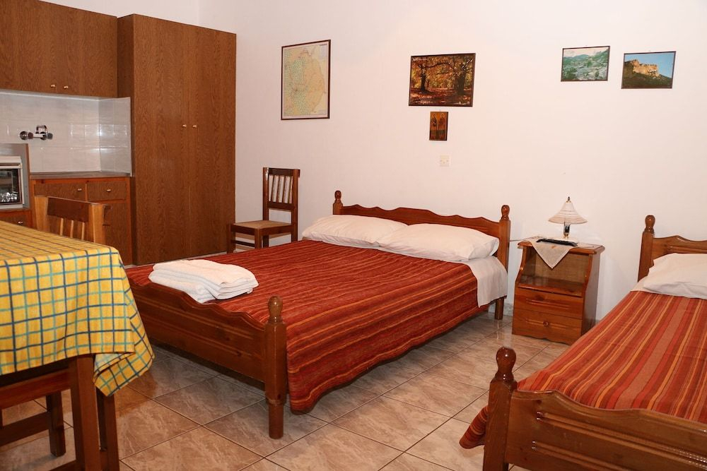 Maleatis Apollo Guesthouse