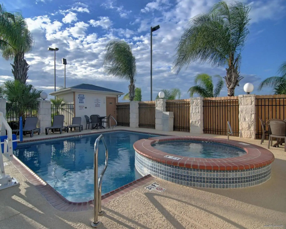 SureStay Hotel by Best Western Falfurrias