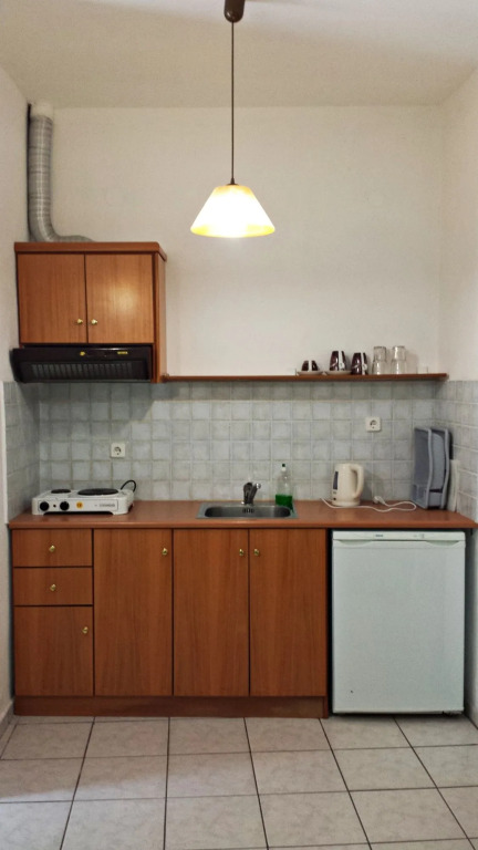 Efrosini Hotel Apartments & Studios
