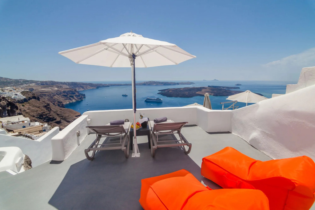 Antrum Cave Villa