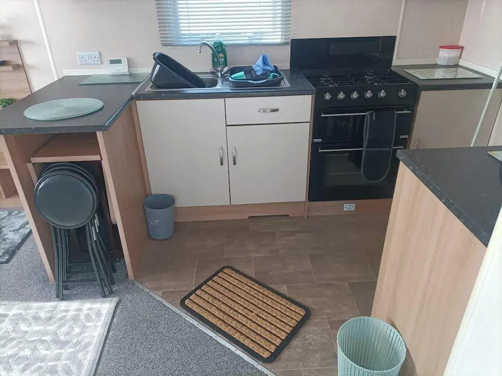 Butlin's Resort, Sleeps 6 w Parking & Pet-friendly