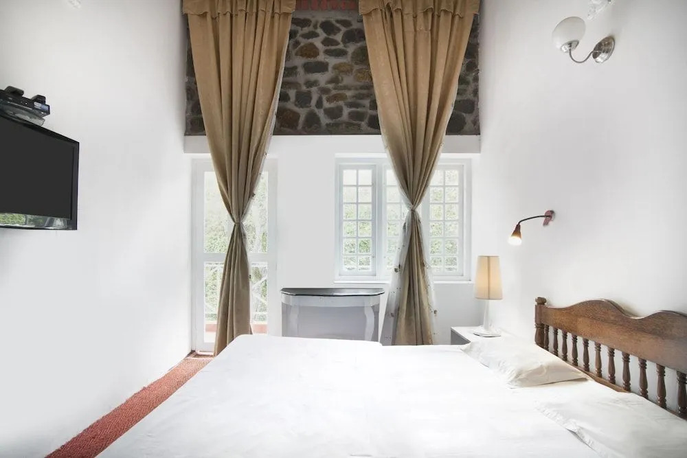 GuestHouser 1 BR Farmhouse c09a