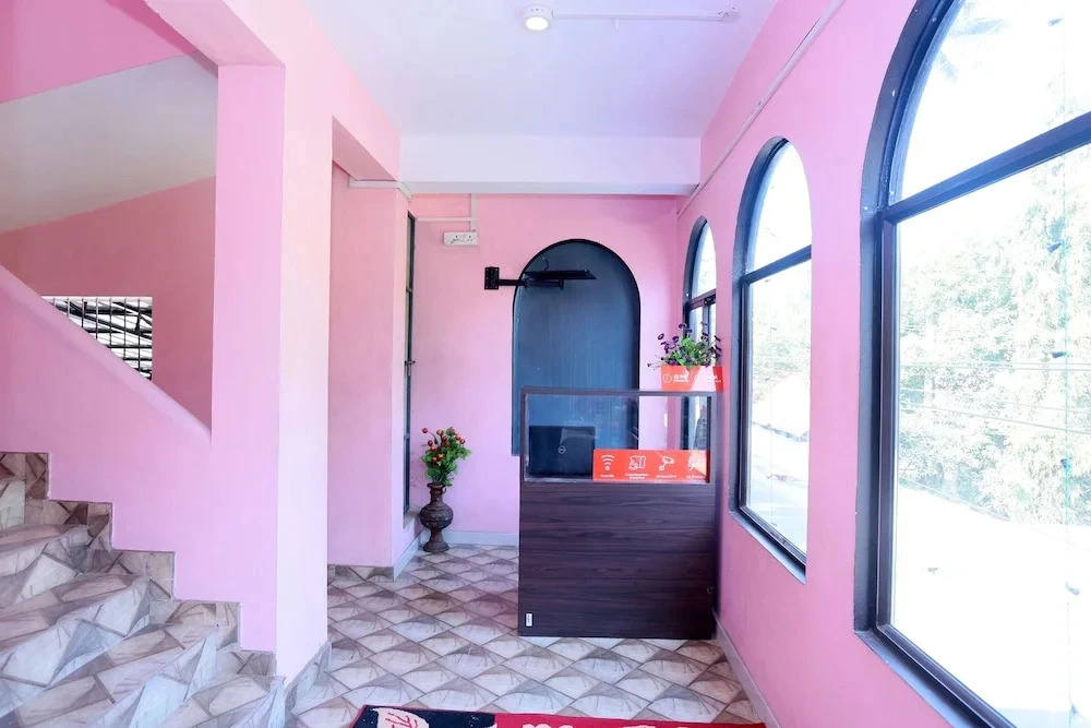 Oyo 26688 Jacobs Residency