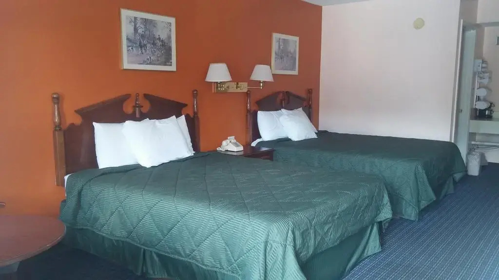 Old Bardstown Inn