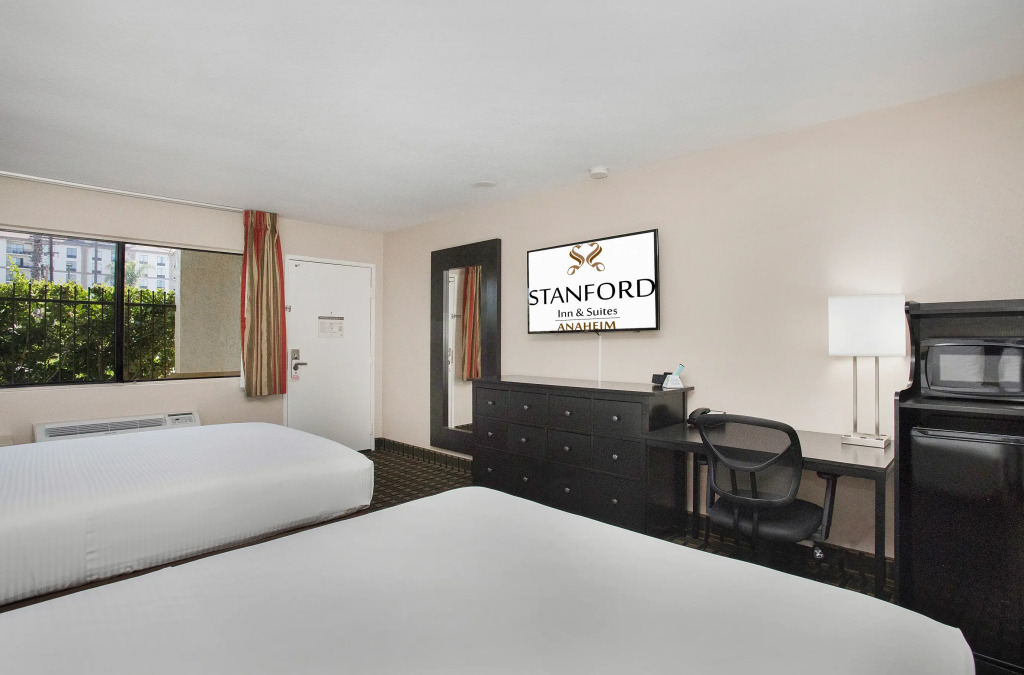 Stanford Inn & Suites Anaheim