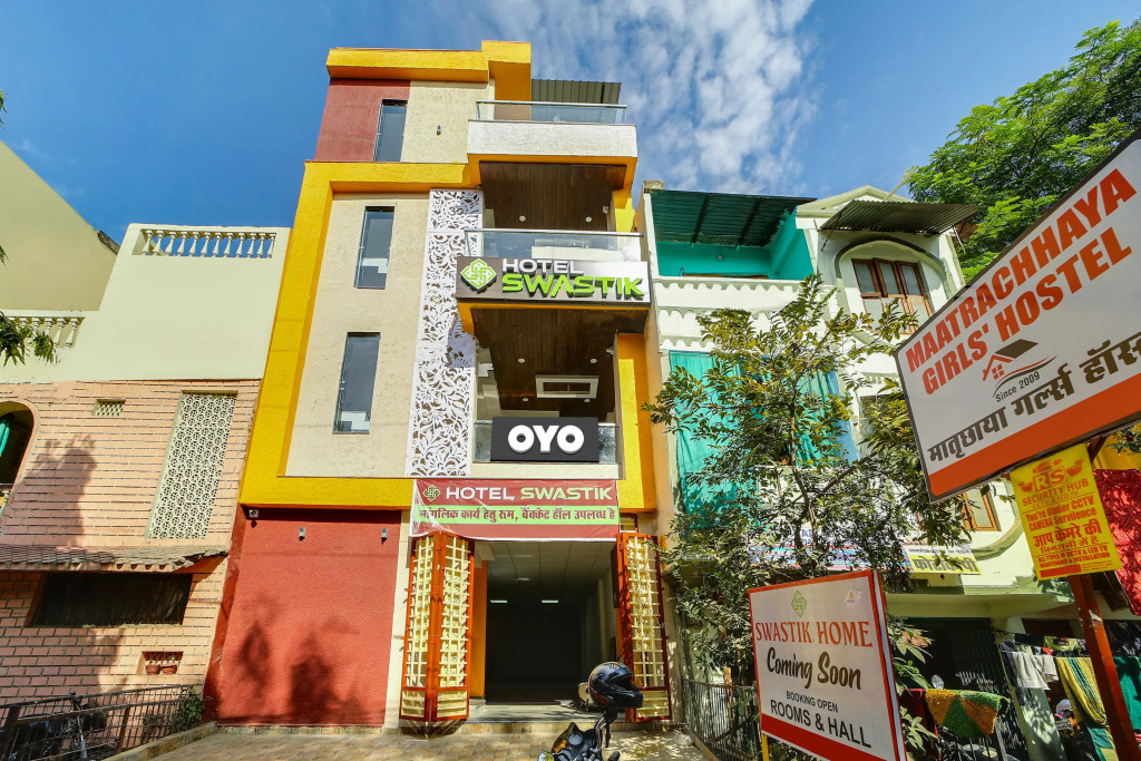 Hotel O Swastik