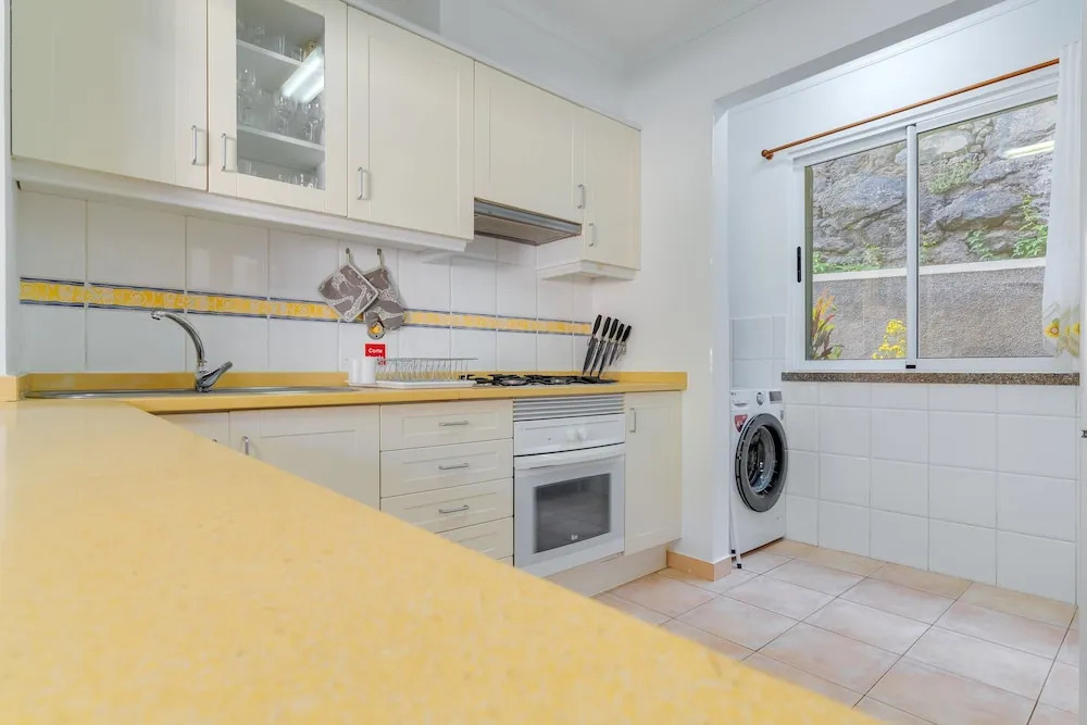 Villa Holiday Sun by Holiday Rental Madeira