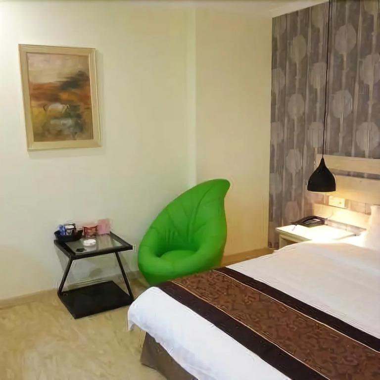 Danqing Baihe Business Hotel Changzhou Beijing-shanghai High-speed Rail North Station