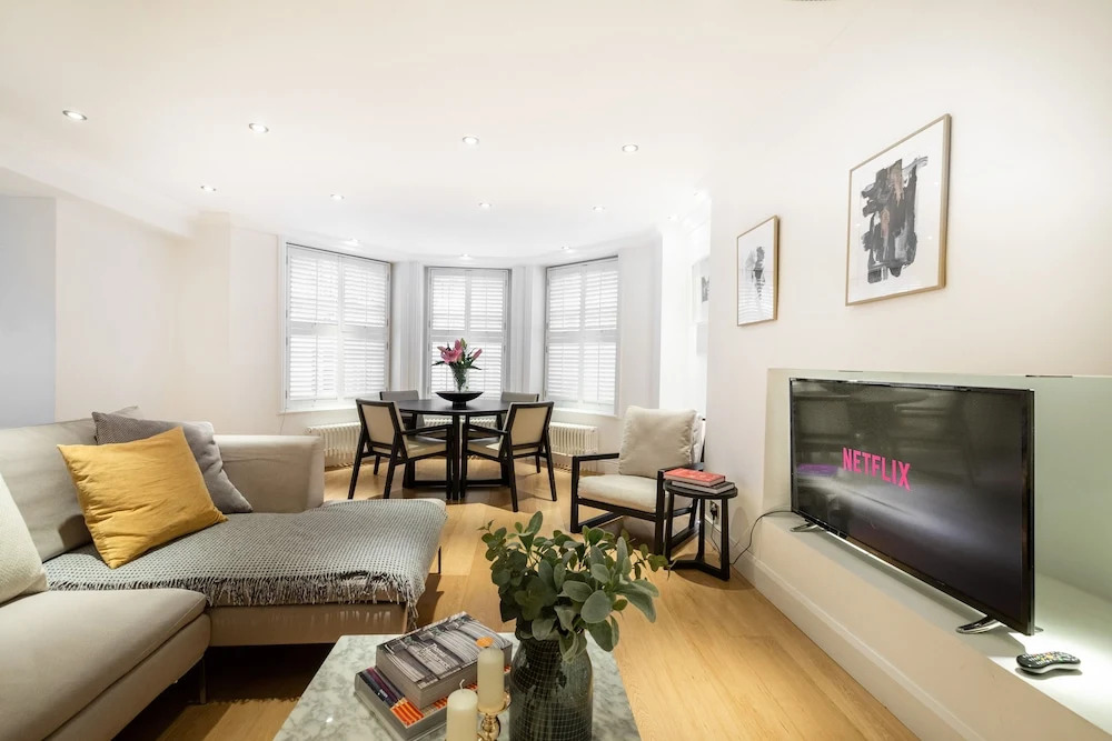 2 Bdr In Knightsbridge By The Residences