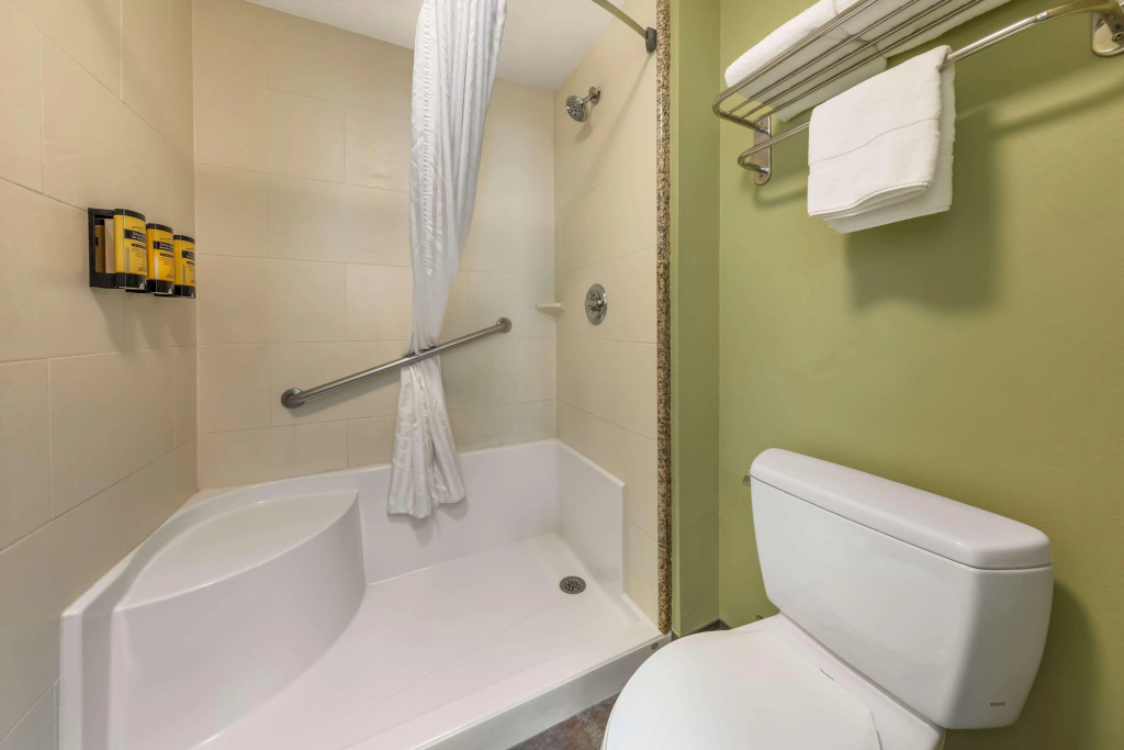 Best Western PLUS Avita Suites