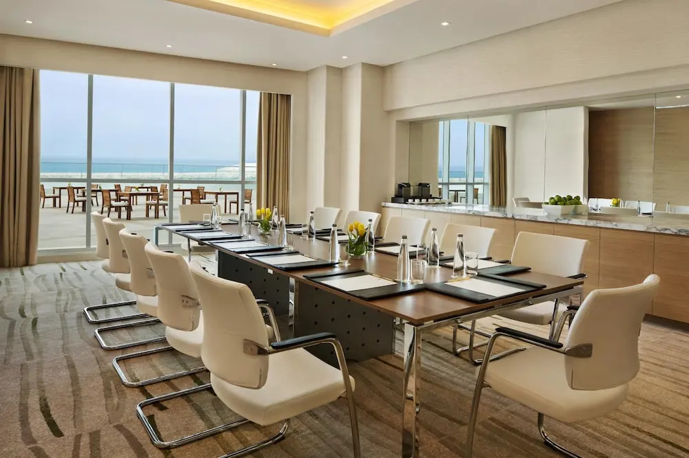 DoubleTree by Hilton Dubai - Business Bay