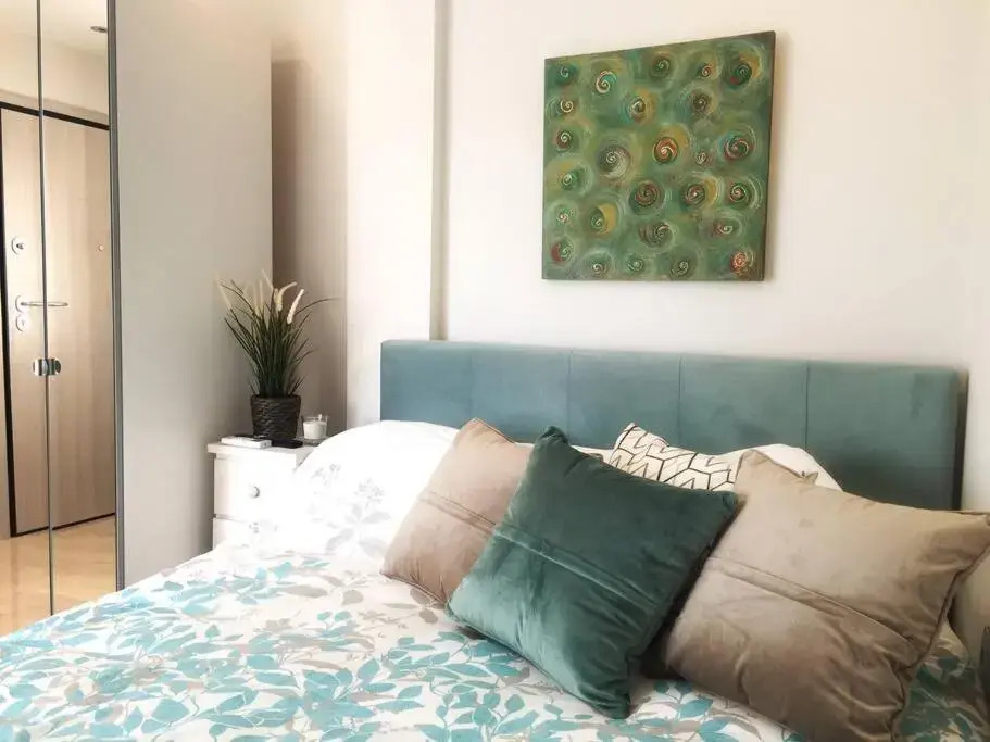 Emerald Mini Suite:Your deluxe studio in Kalamaria