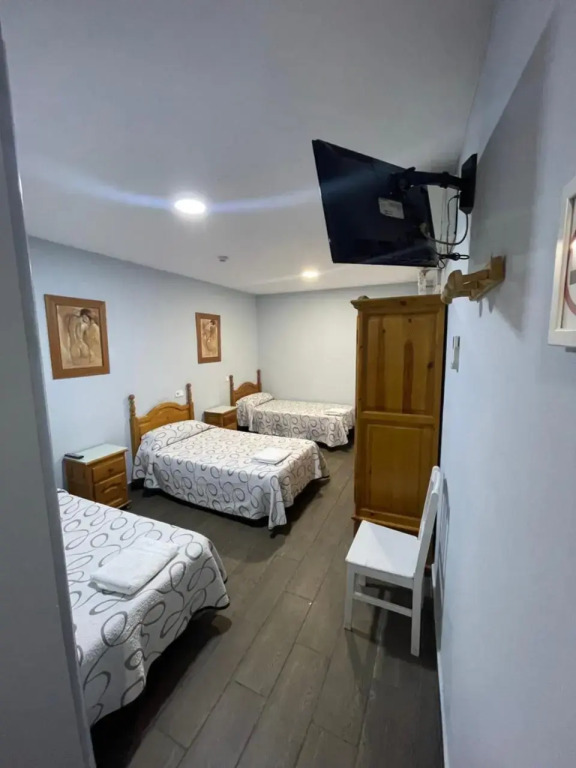 Hostal Tres Hermanos