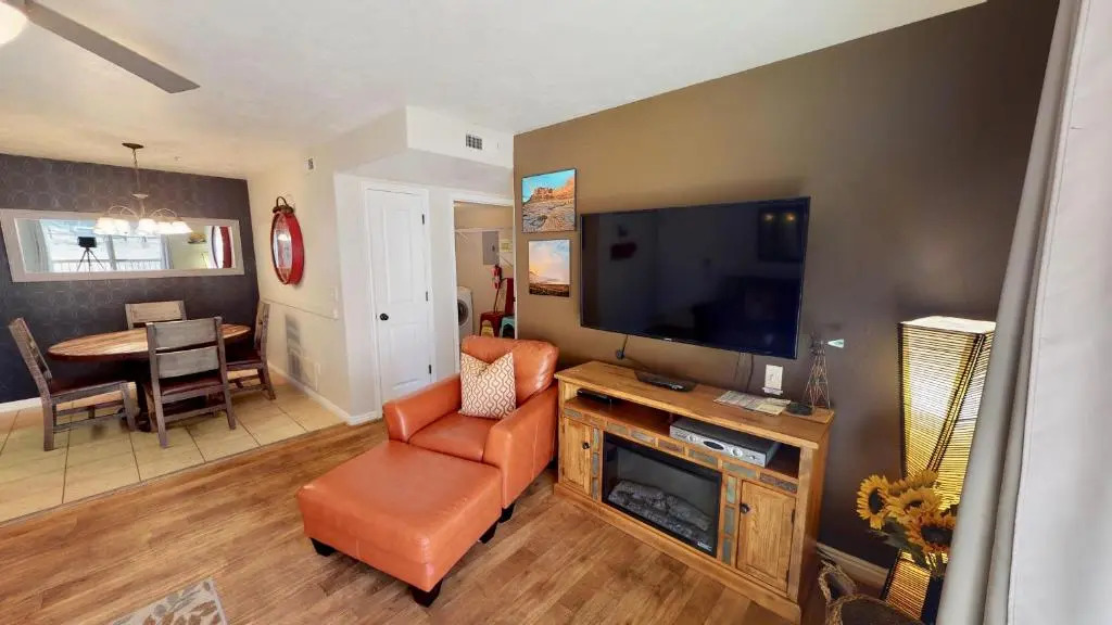 Red Cliff Condos #3E
