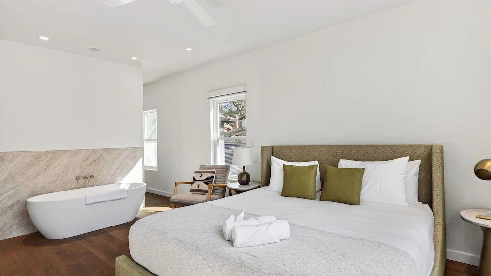 Casa Sonoma by Avantstay Private Pool + Hot Tub + Theater Minutes to Sonoma Plaza + Top Wineries