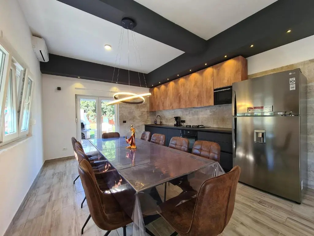 House Plavi 2130