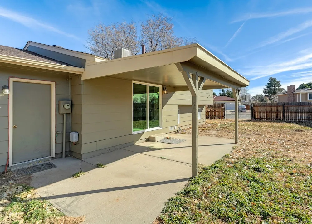 Pueblo Place
