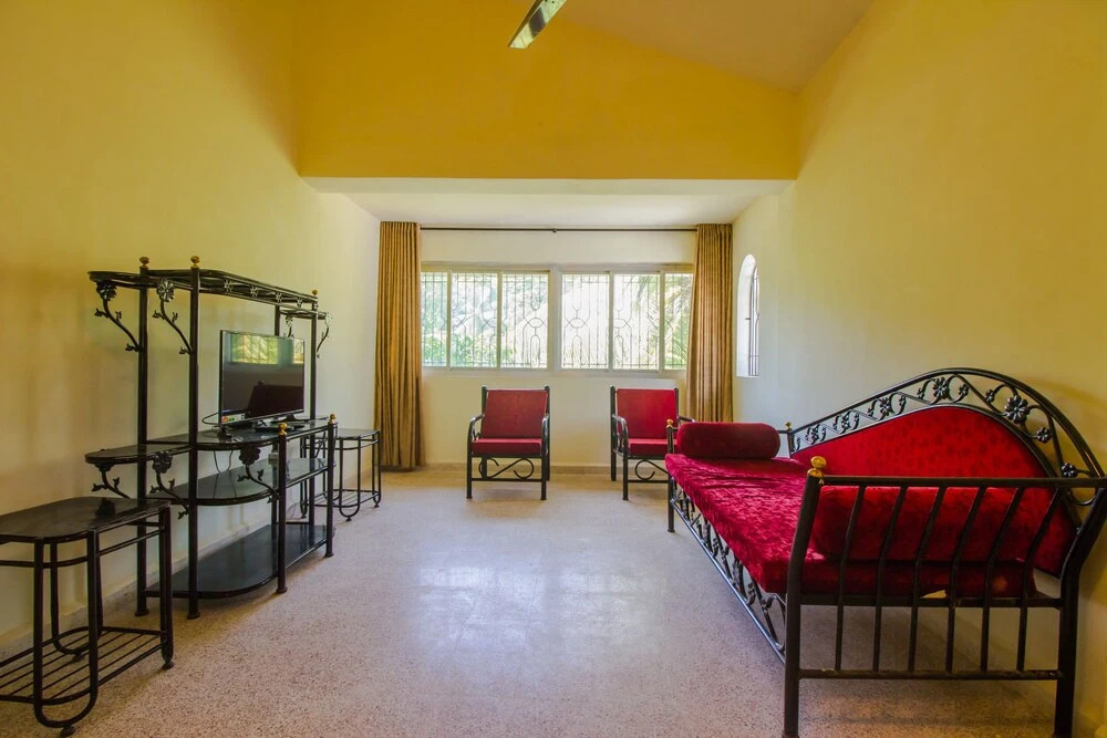 OYO 15817 Home Spacious 3BHK Candolim