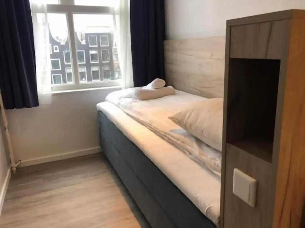 Facade Hotel Amsterdam