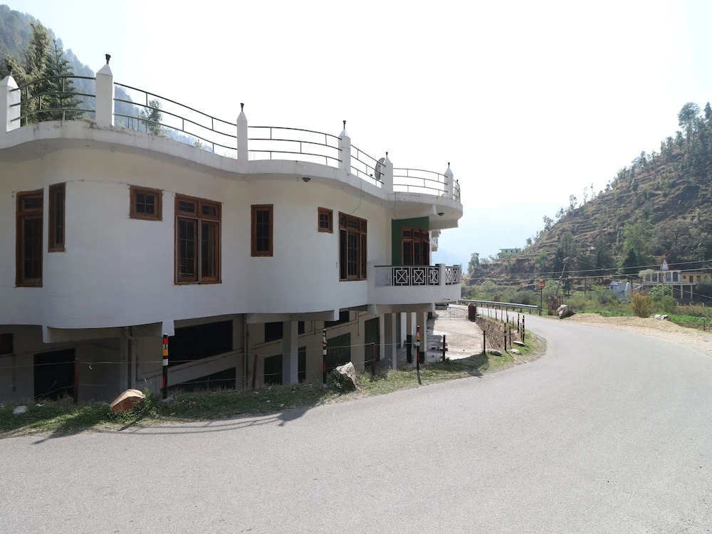 OYO 13370 Home Hill View 1BHK Ramgarh