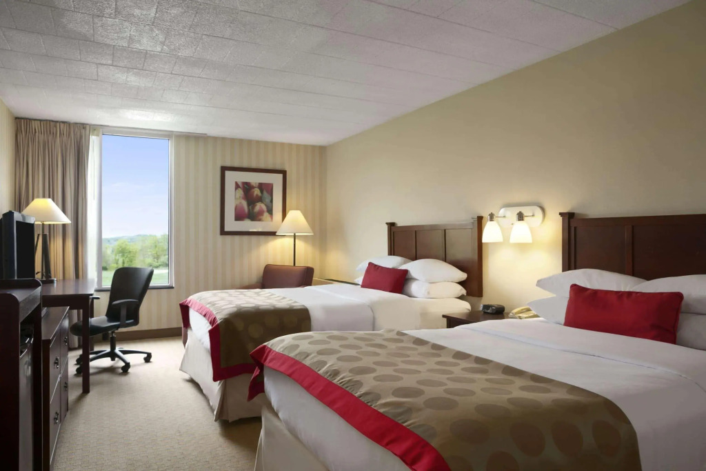 Ramada Greensburg