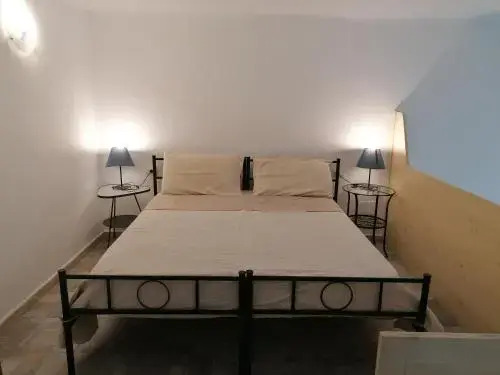 Anais' Loft- OSP. SANT'ORSOLA-FIERA
