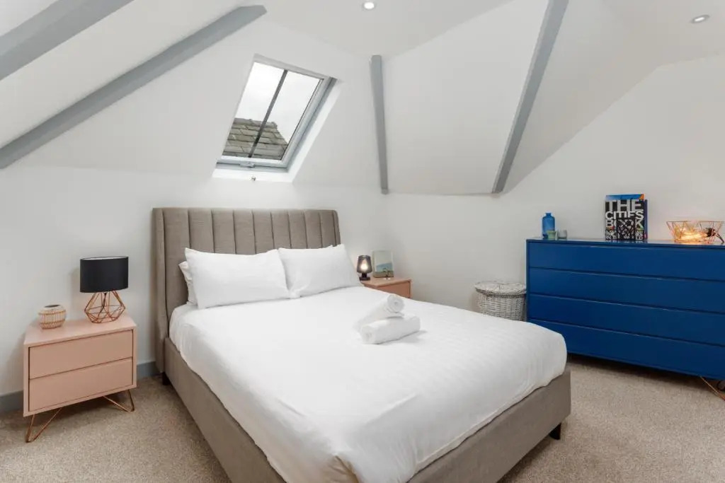 Air Host and Stay - The Scouse House - Quirky 2 bedroom mews house mins from Sefton Park