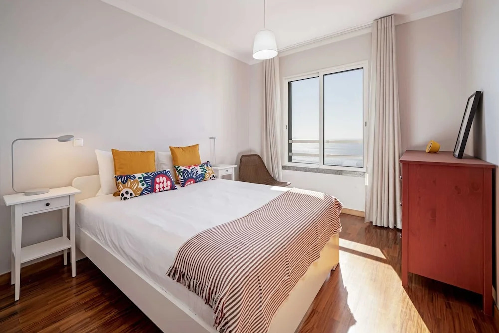 Reis Magos Iii, for Families With sea View