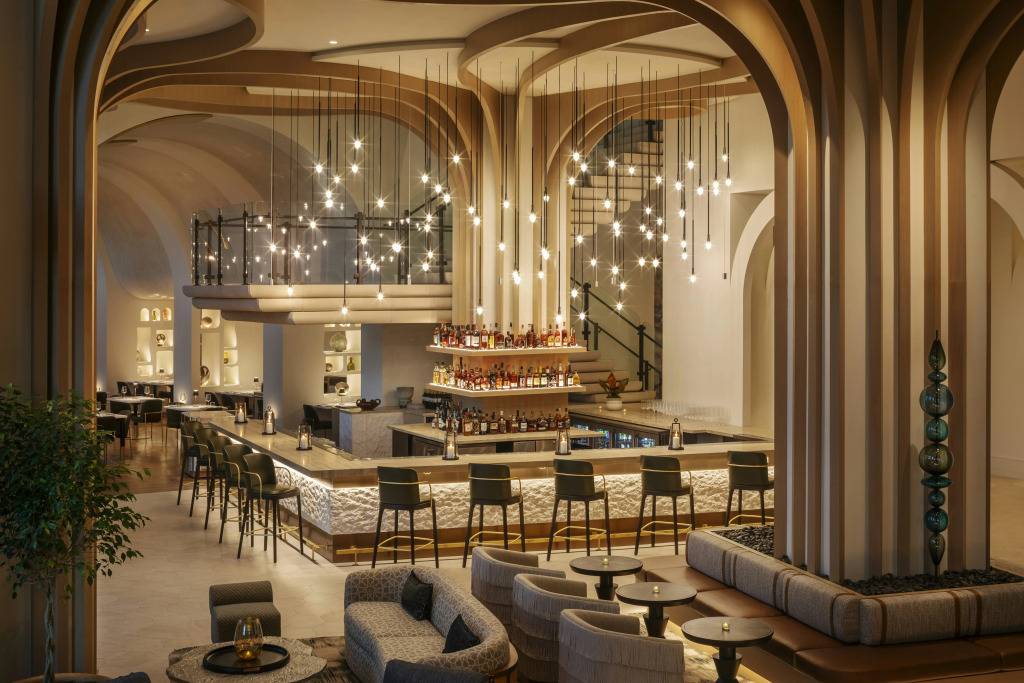 The Monarch San Antonio, Curio Collection By Hilton