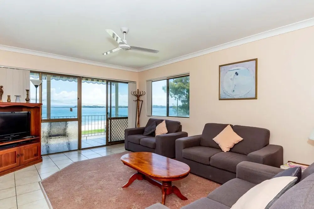 Water Views On Top Floor