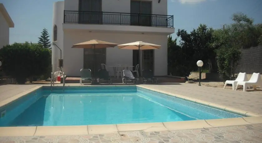 Villa Pella