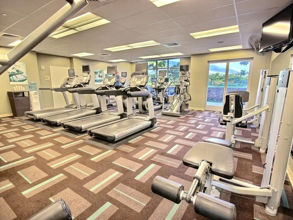 K B M Resorts- HKH-323 Upgraded Studio, ocean views, private balcony, easy beach access