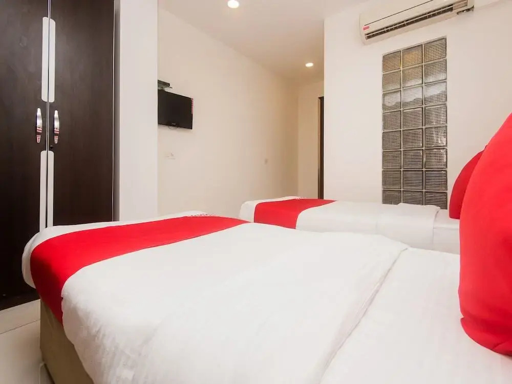 Hotel GK Residency By OYO Rooms