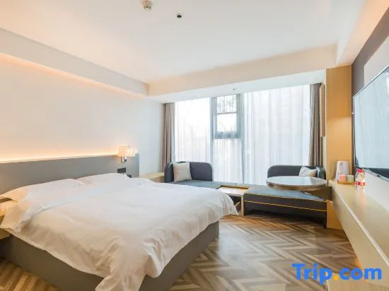 Sunflower Hotel (Beijing Sanlitun Industrial Park)