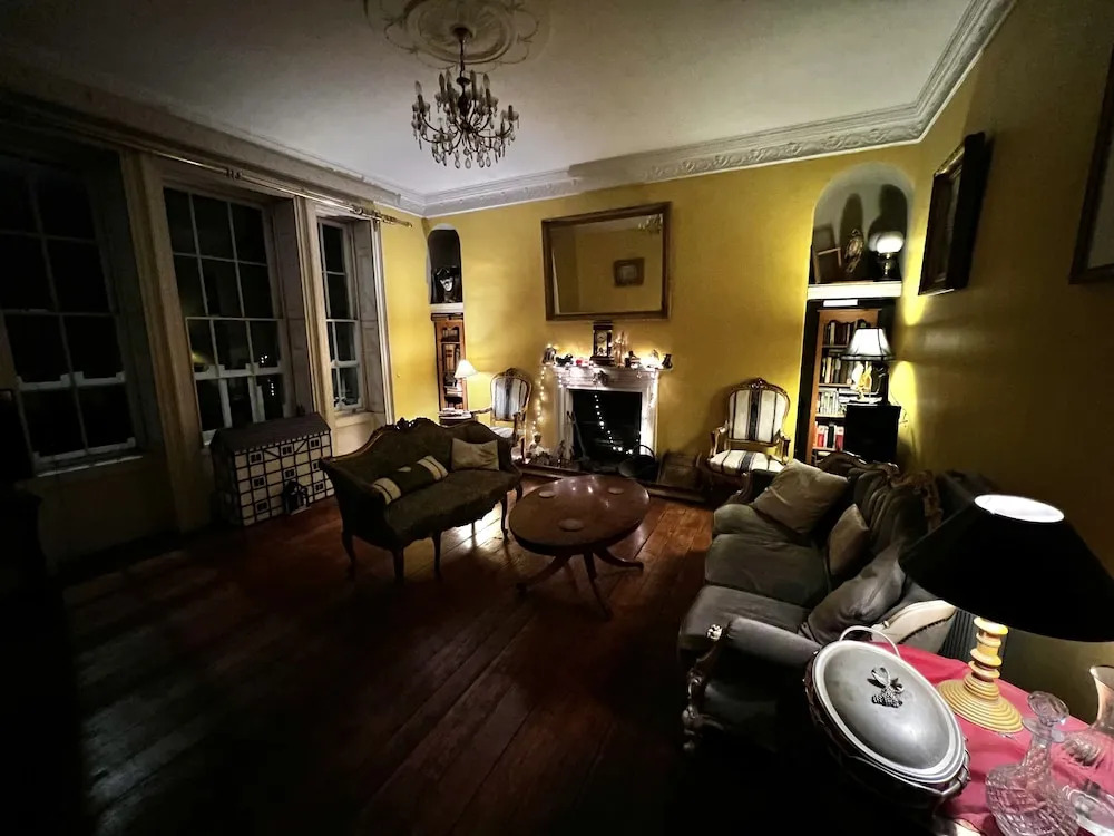 Central Bath, 18th Century Georgian Rooms