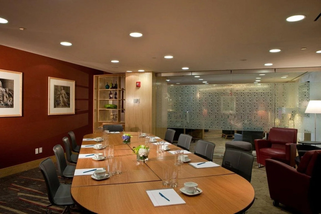 World Center Hotel