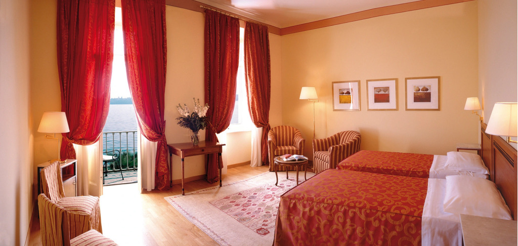 Hotel Du Lac Gardone Riviera